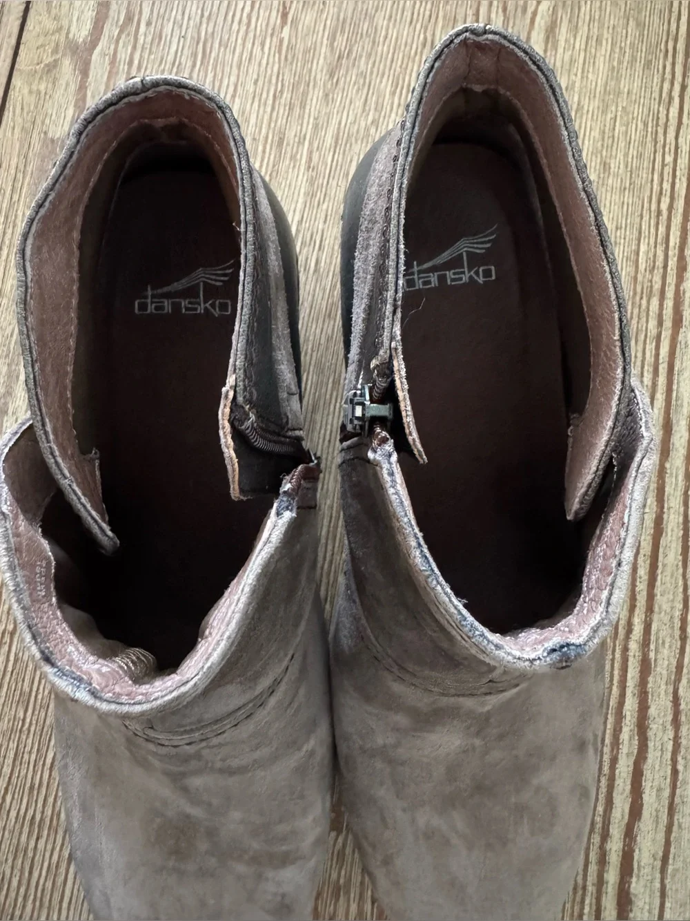 Dansko 41 Women’s brown leather/metallic side buckle ankle boots heeled 10.5/11
